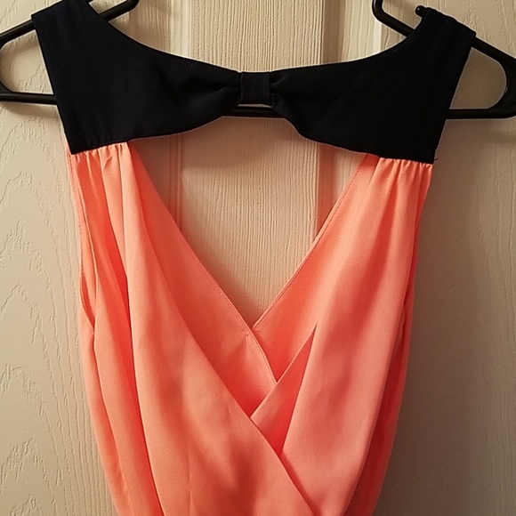 Coral and navy dress with a tie waist - Picture 4 of 5